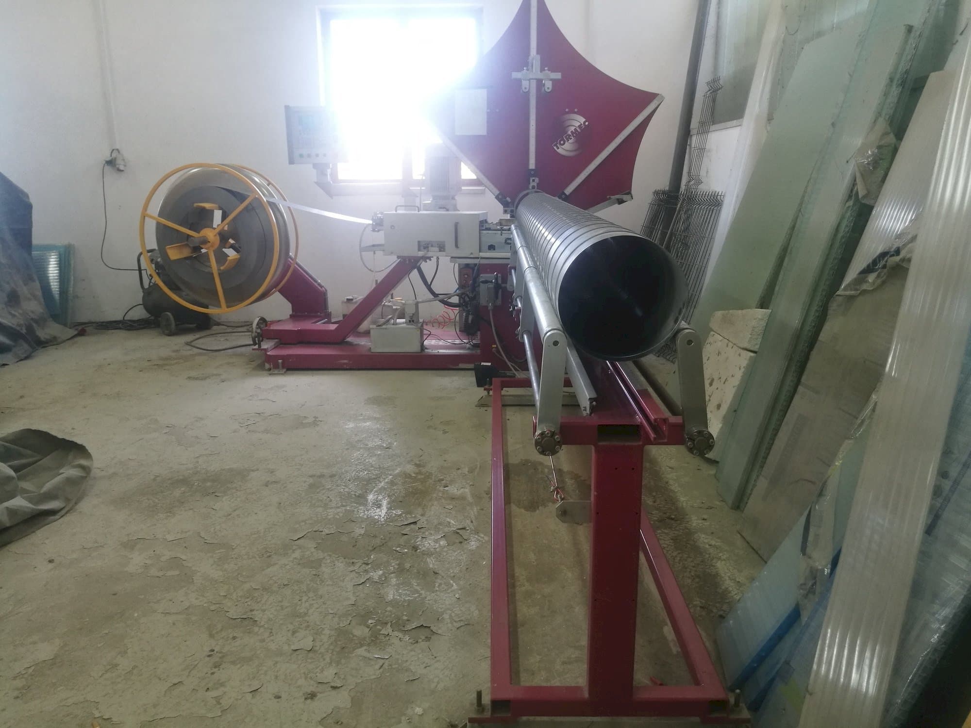 Masina Tormec Tubo-S   eestvaade