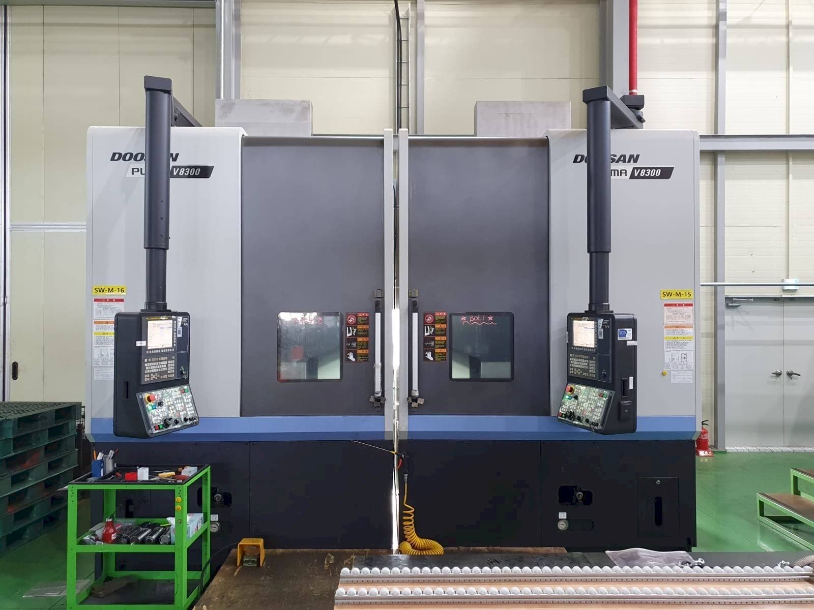 Masina Doosan V8300R   eestvaade