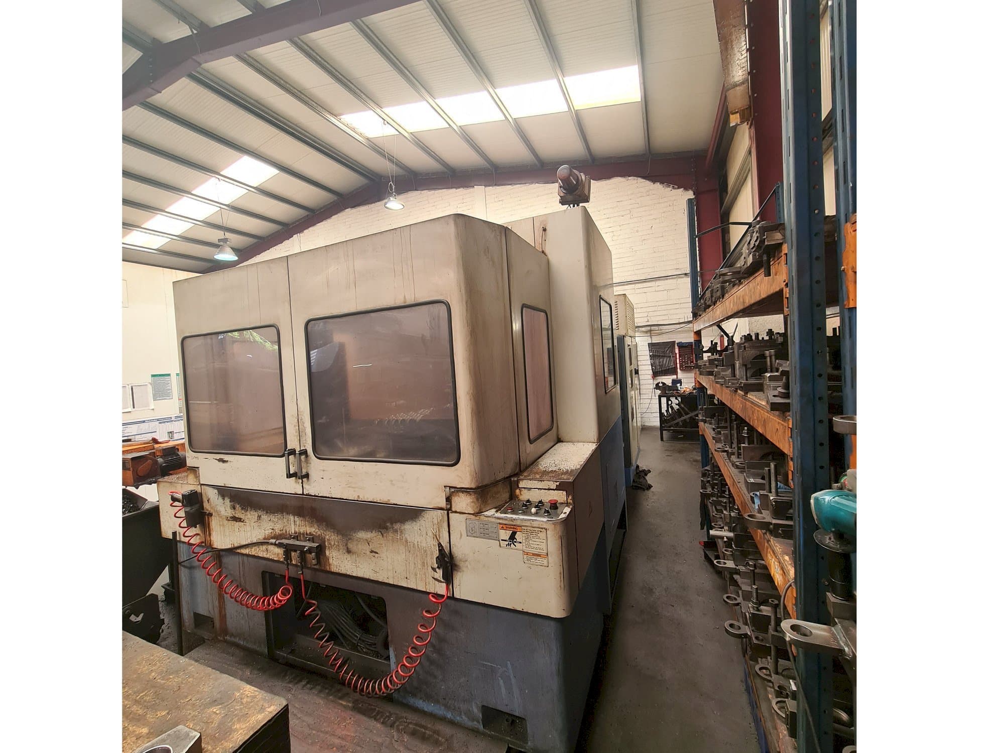 Masina Mazak H630NX   eestvaade