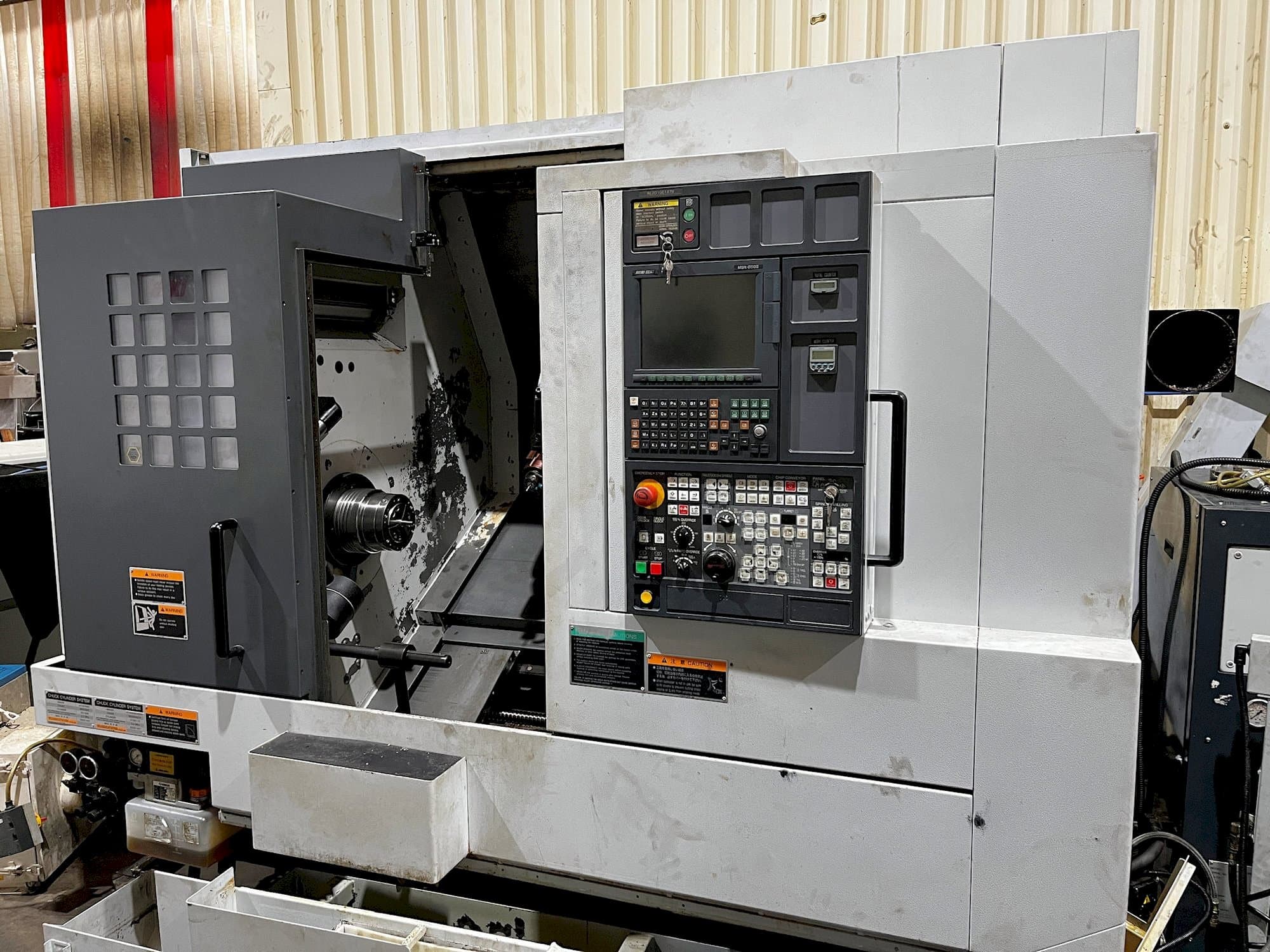 Masina MORI SEIKI NL 2000SY/500   eestvaade