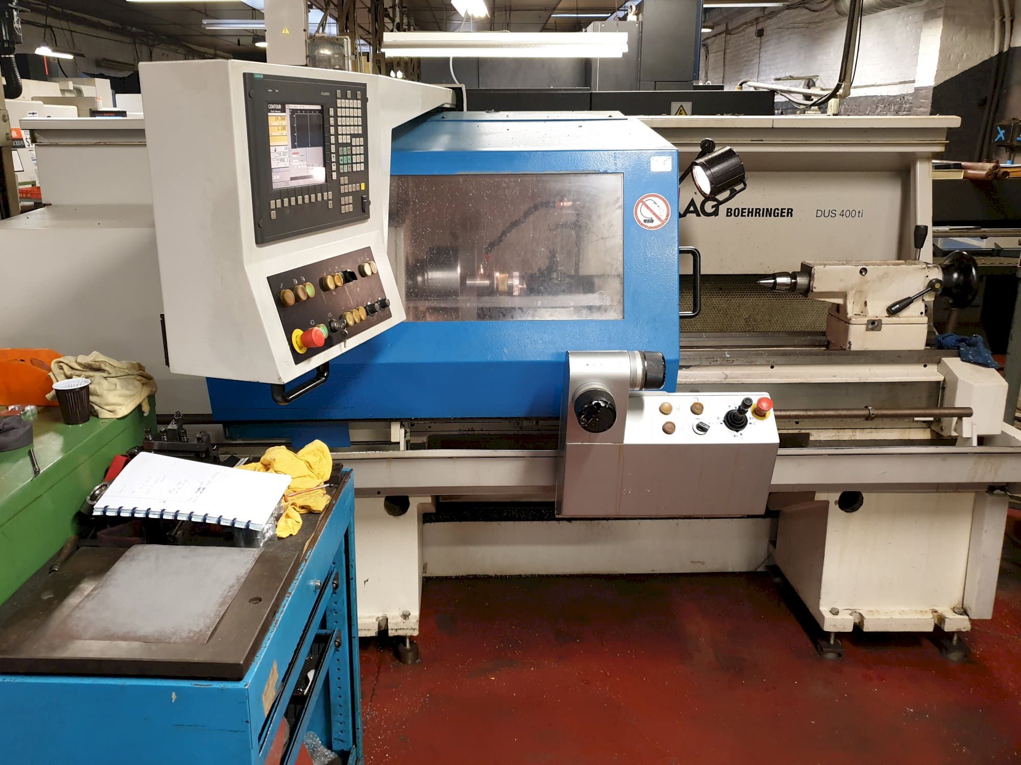 Masina BOEHRINGER DUS 400 ti   eestvaade