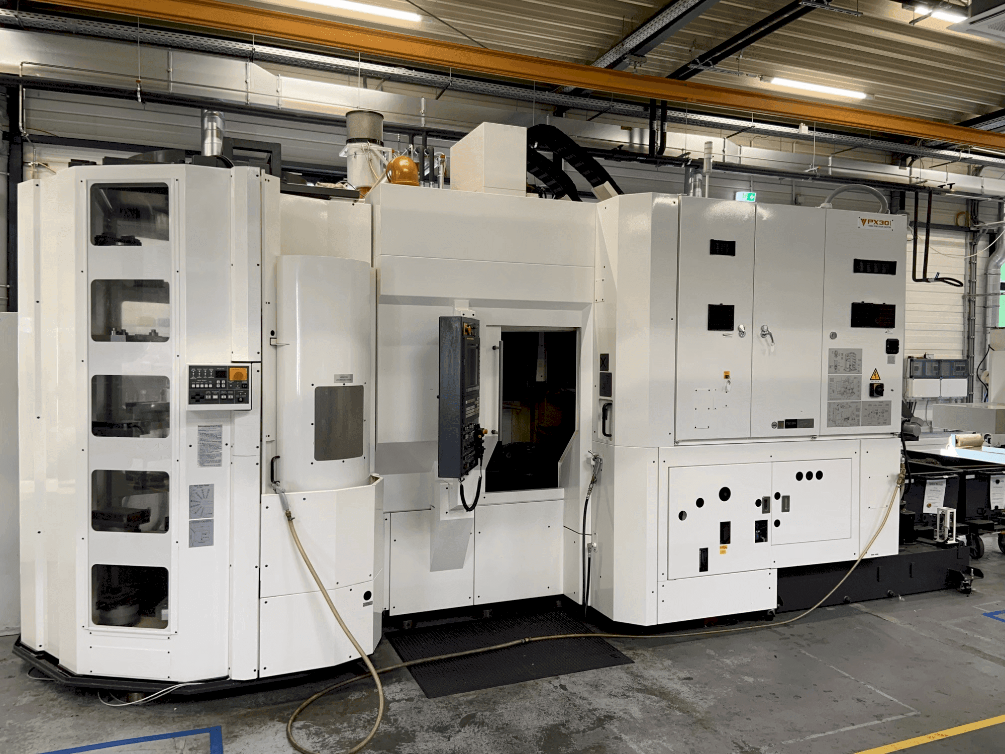 Masina YASDA Px30i   eestvaade