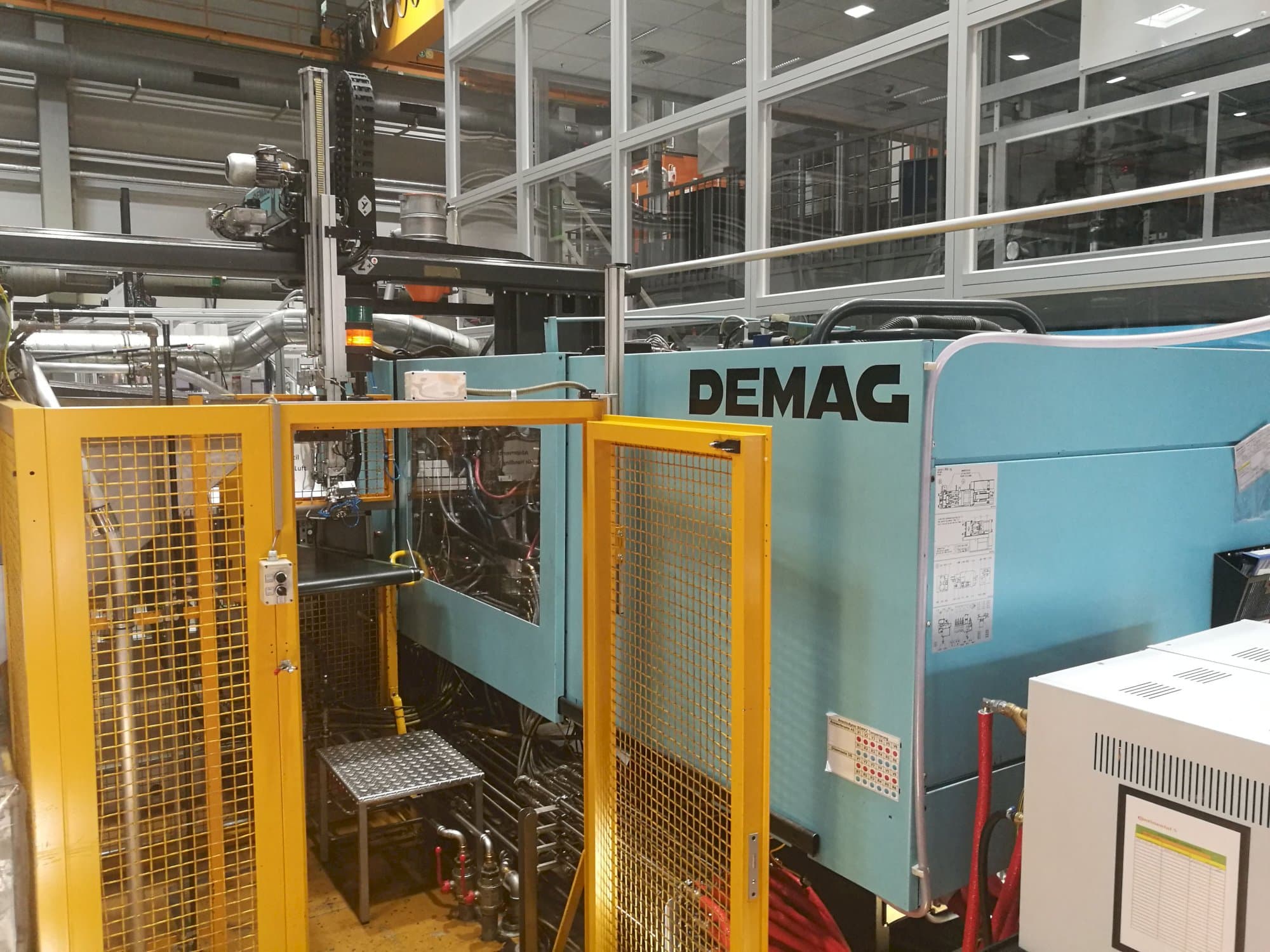 Masinadetail DEMAG Ergotech 330-2300
