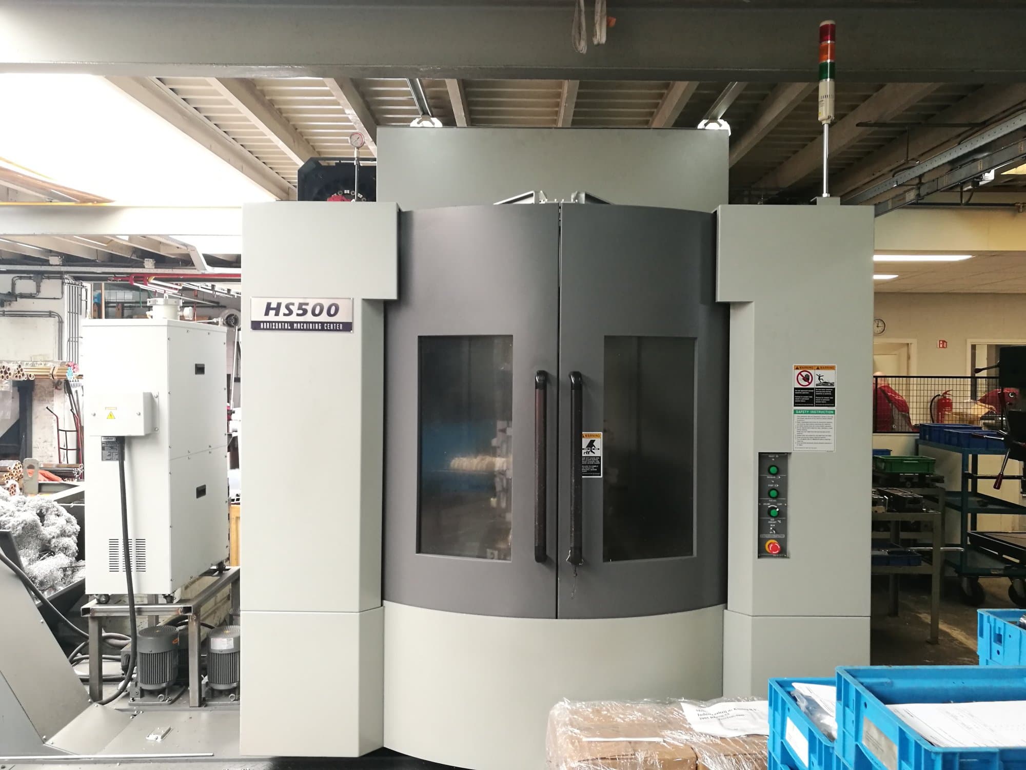 Masina Hyundai Kia HS500   eestvaade