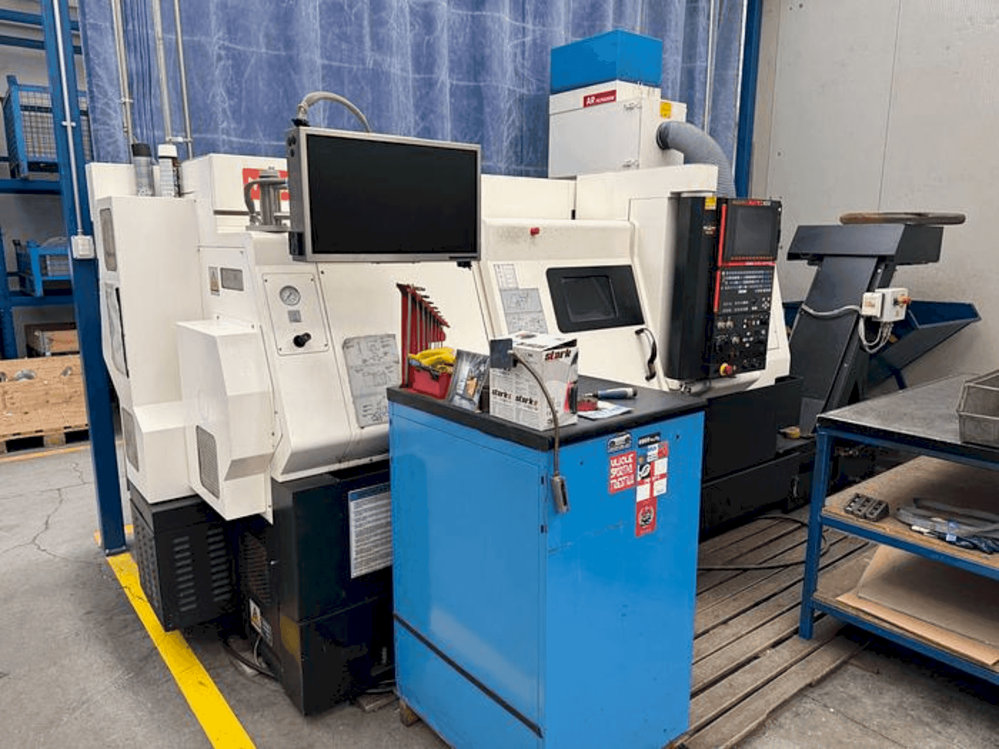 Masina Mazak QTN 250 M X 1000   eestvaade