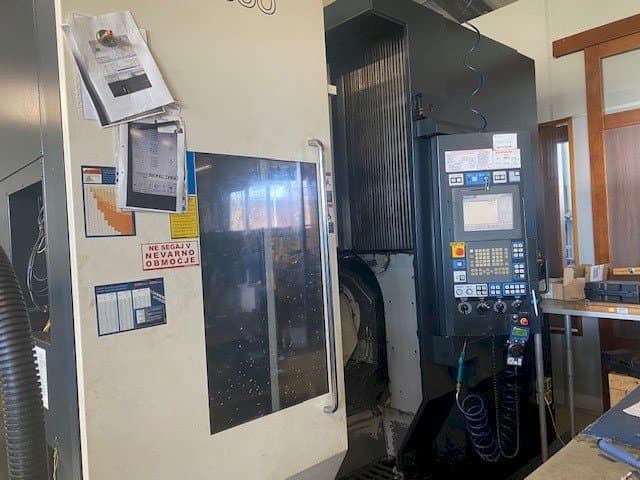 Masina Makino D500   eestvaade