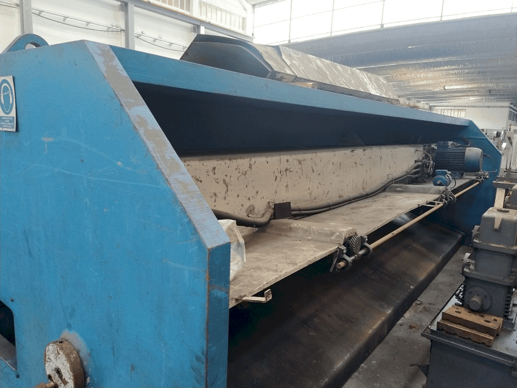 Masina JORDI CH 6100 - 10   eestvaade