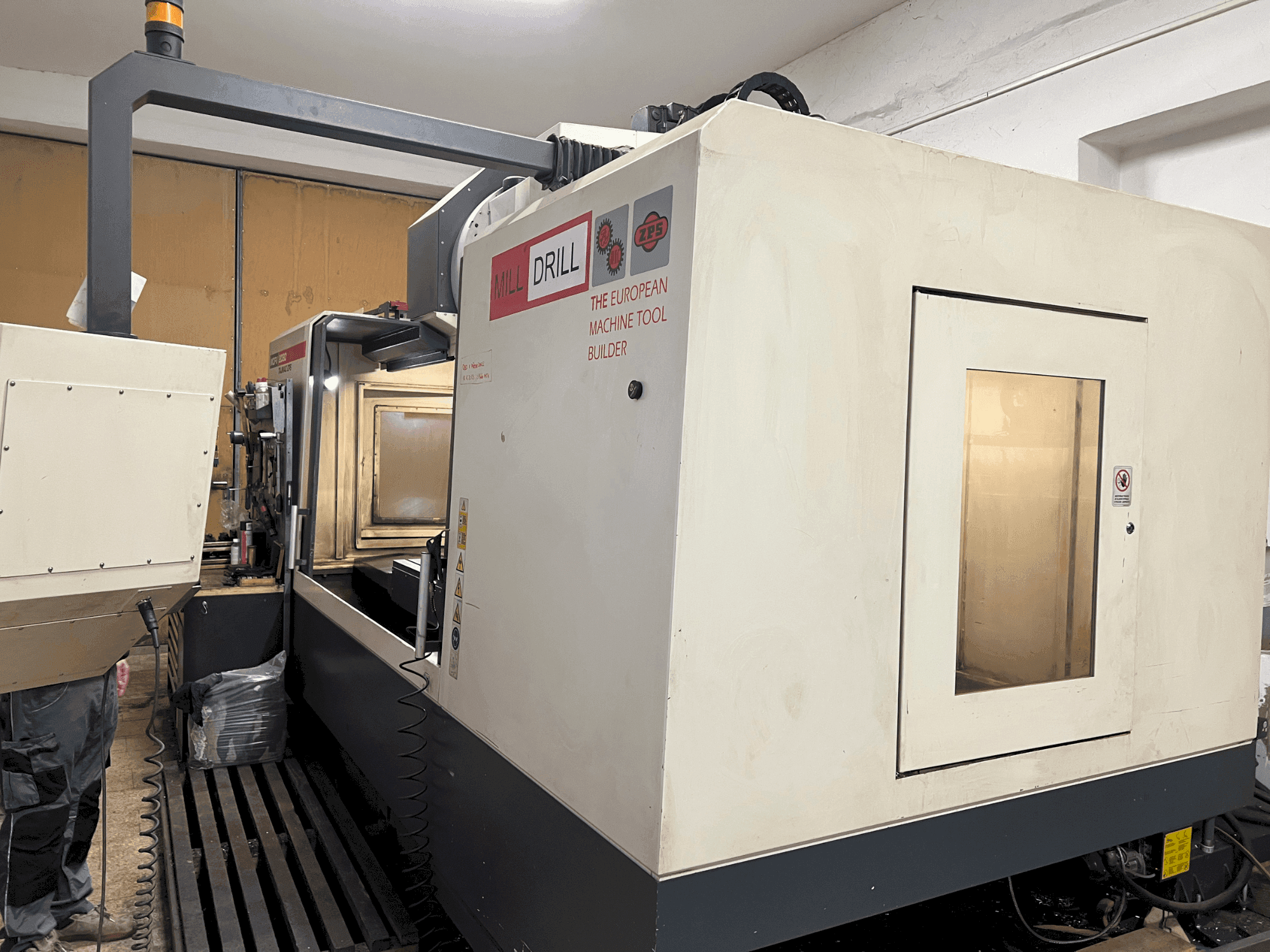 Masina TAJMAC-ZPS MCFV 2080   eestvaade