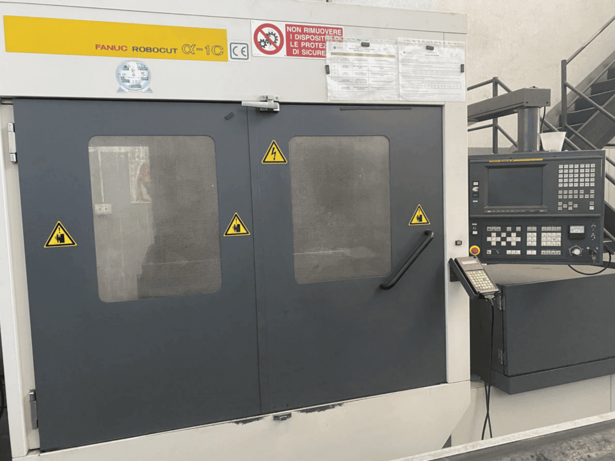 Masina FANUC Robocut alpha-1C   eestvaade