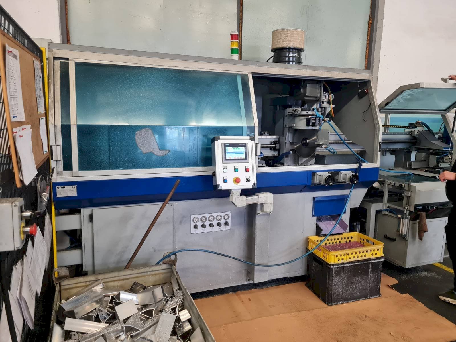 Masina OMP EURO 400 CMCNPRL   eestvaade