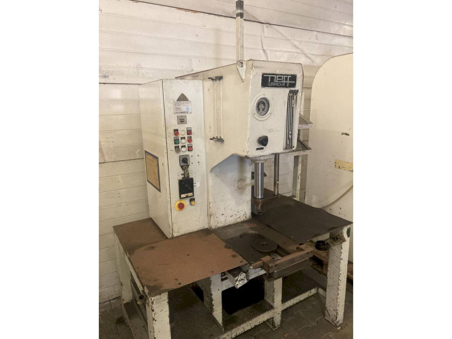 Masina Walter NEFF T6.3   eestvaade