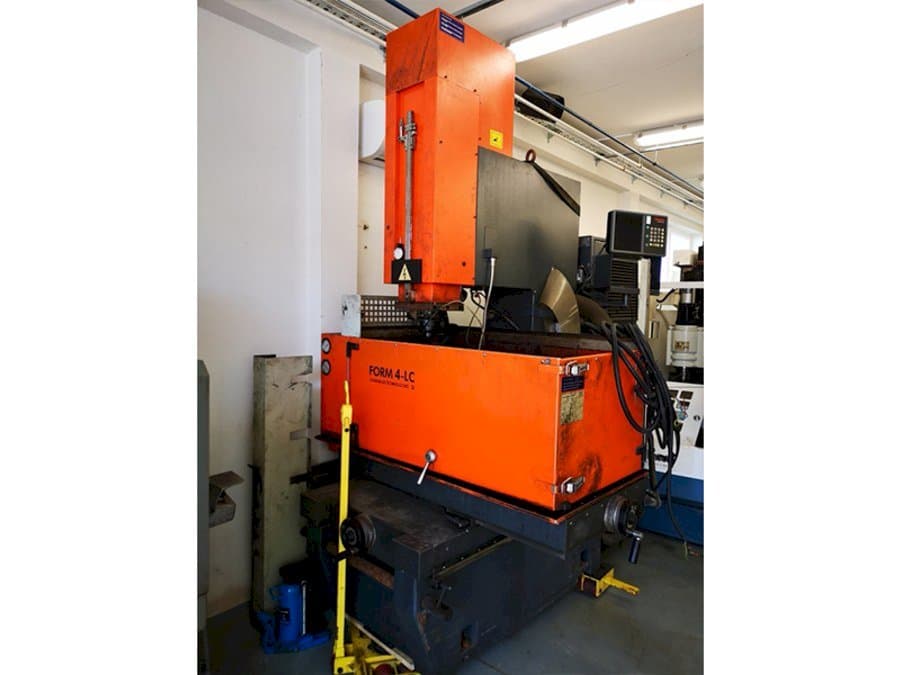 Masina CHARMILLES Form 4-LC   eestvaade