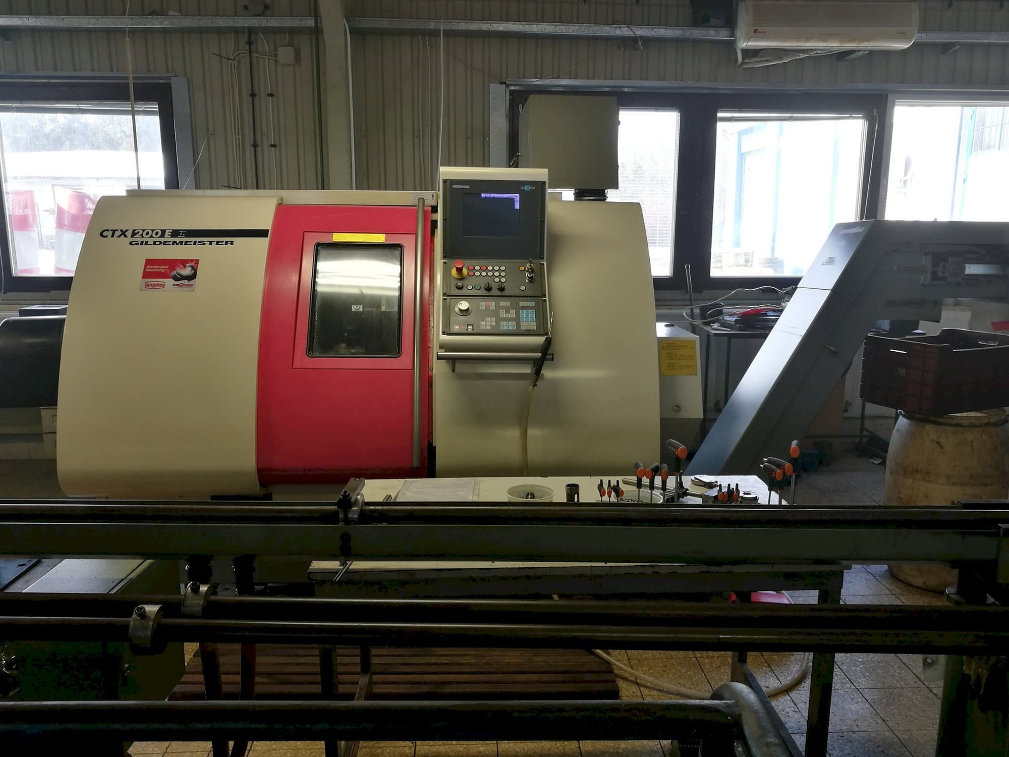 Masina Gildemeister CTX 200 E   eestvaade