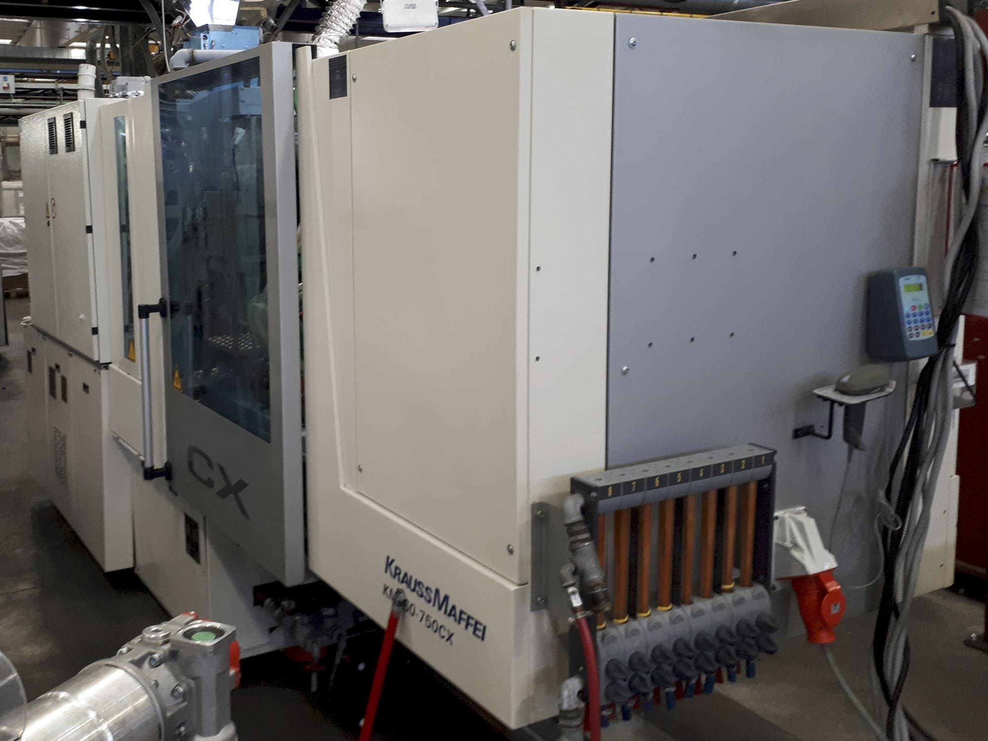 Masina Krauss Maffei 160-750 CX  eestvaade