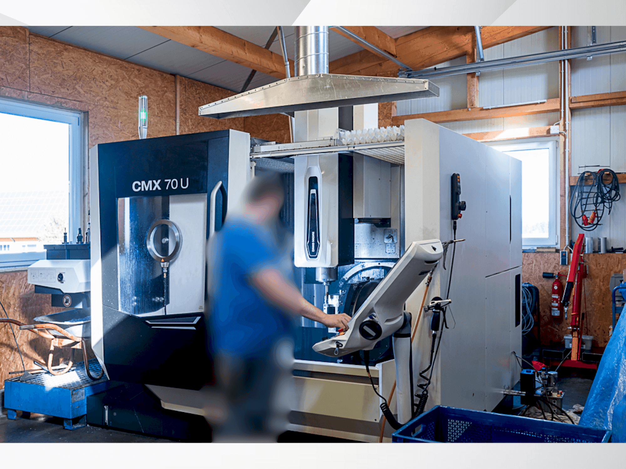 Masina DMG MORI CMX 70 U   eestvaade