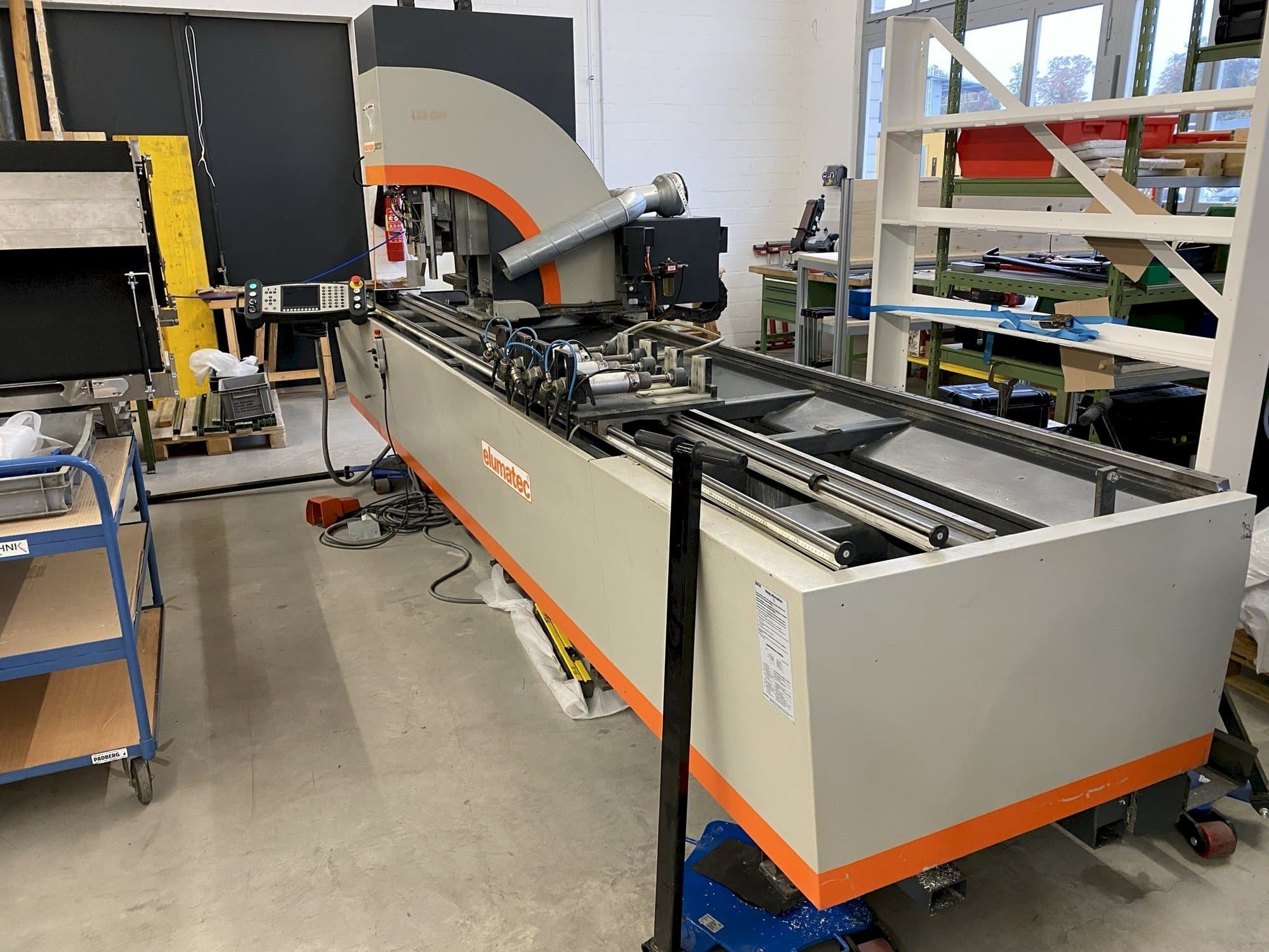 Masina Elumatec SBZ 122/3   eestvaade