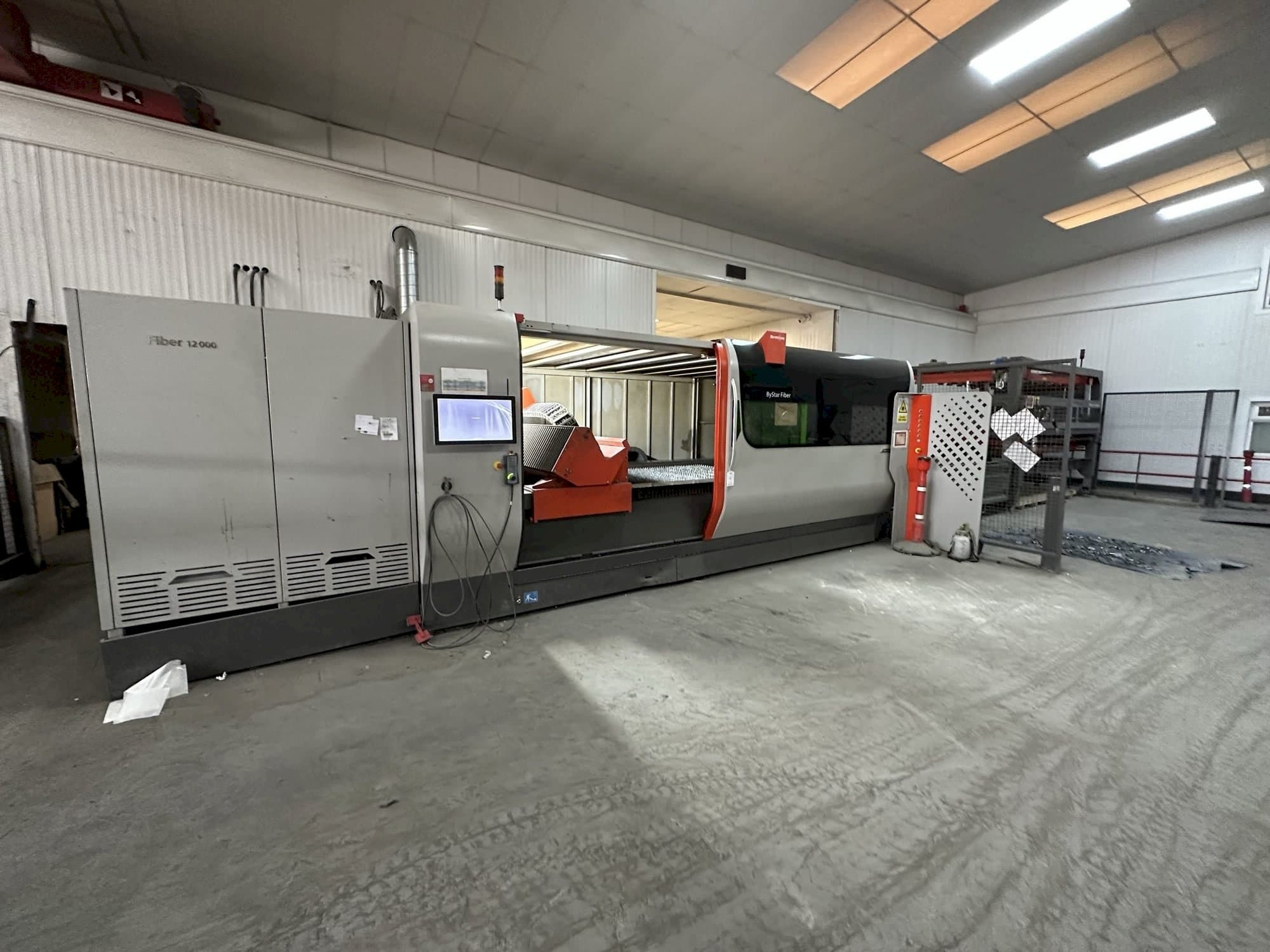Masina Bystronic Bystar 3015 12KW Fiber   eestvaade