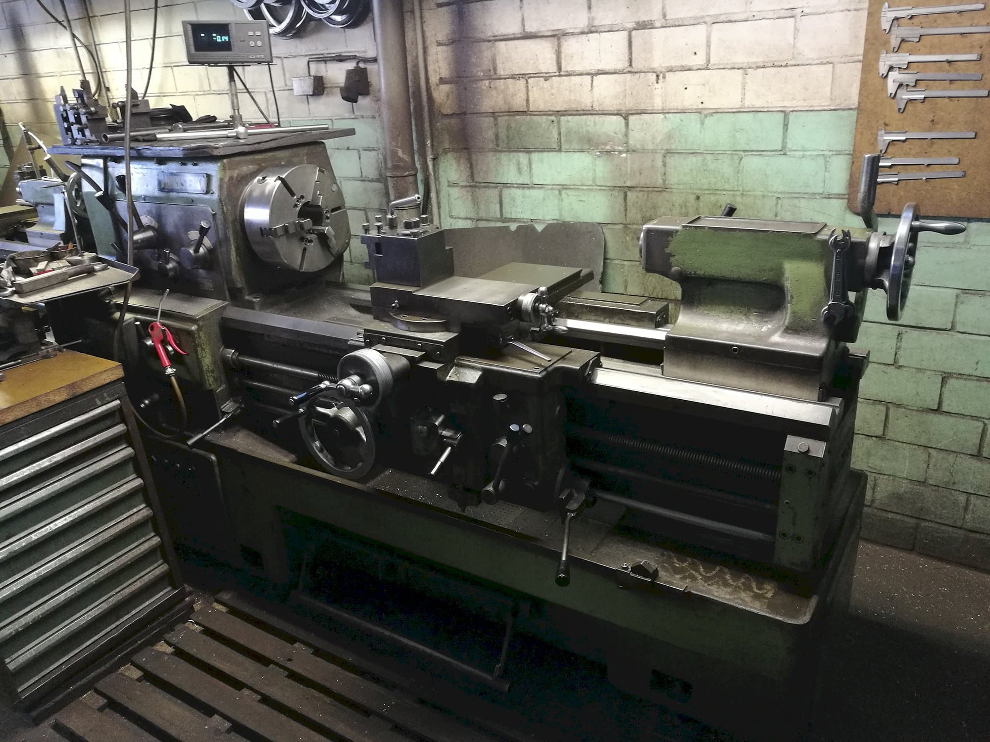 Masinavaade MORI SEIKI MR 1000   paremalt