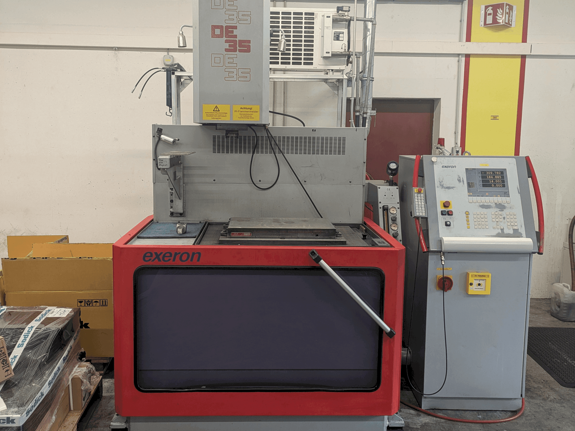 Masina Exeron DE 35 CE   eestvaade