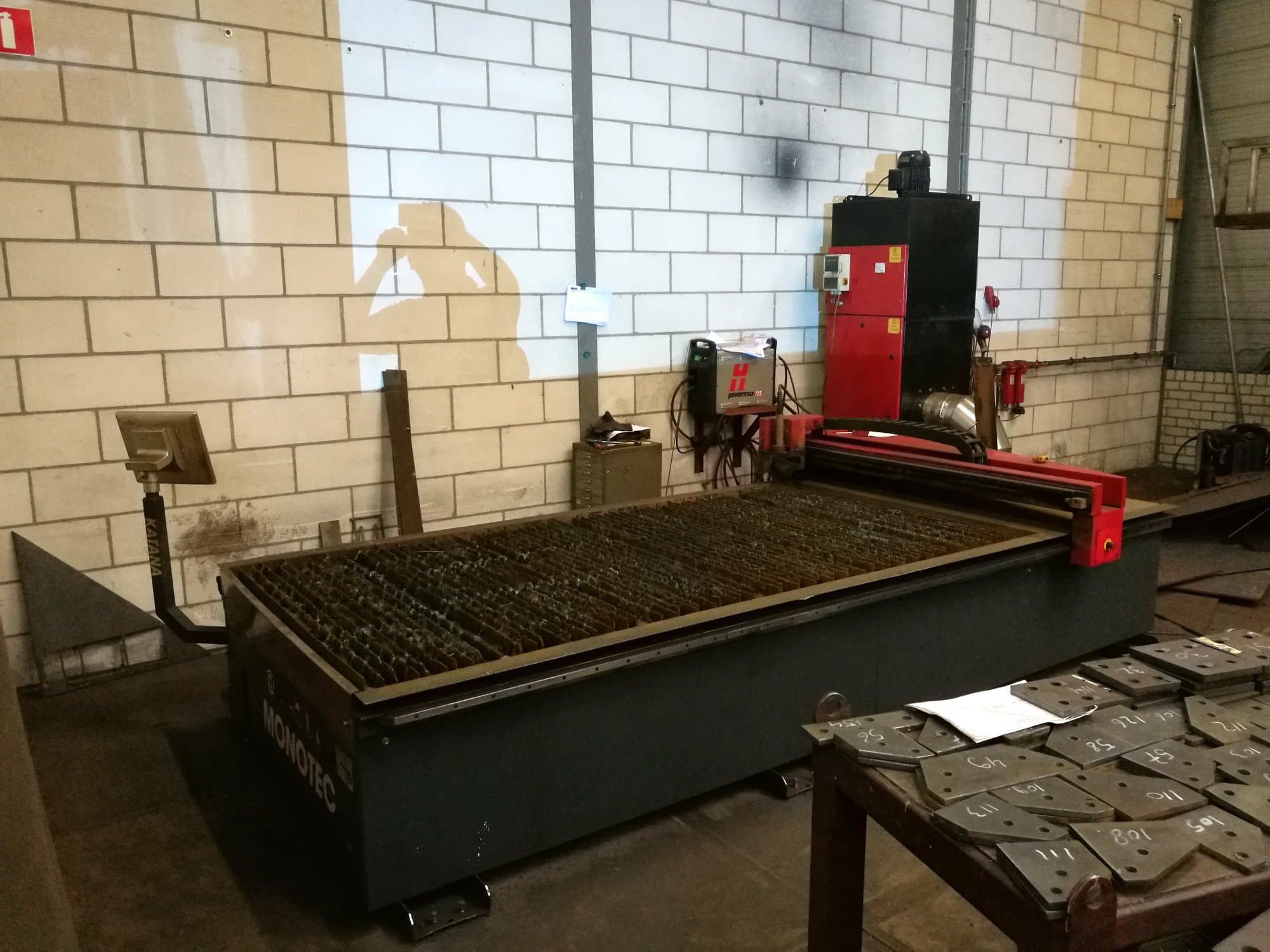 Masinavaade KOIKE MONOTEC vasakult