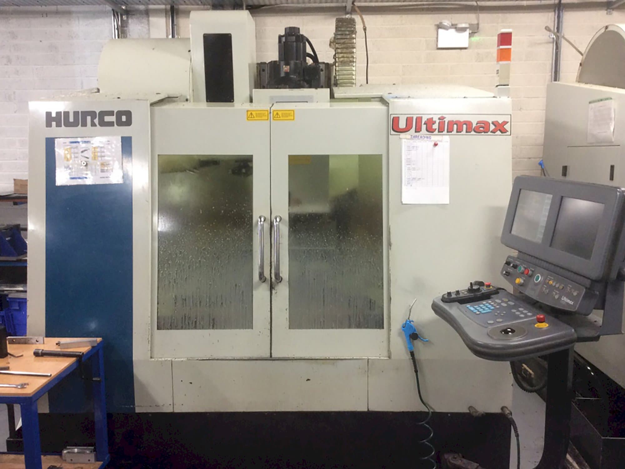Masina Hurco Ultimax VMX30  eestvaade