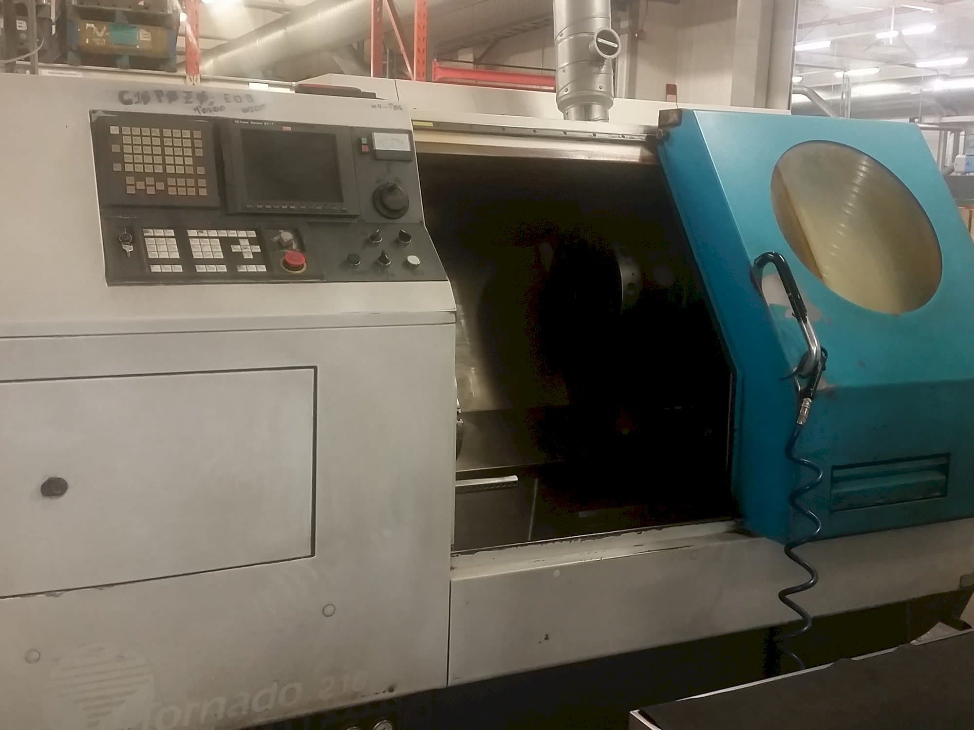 Masina 600 Lathes Tornado 210   eestvaade