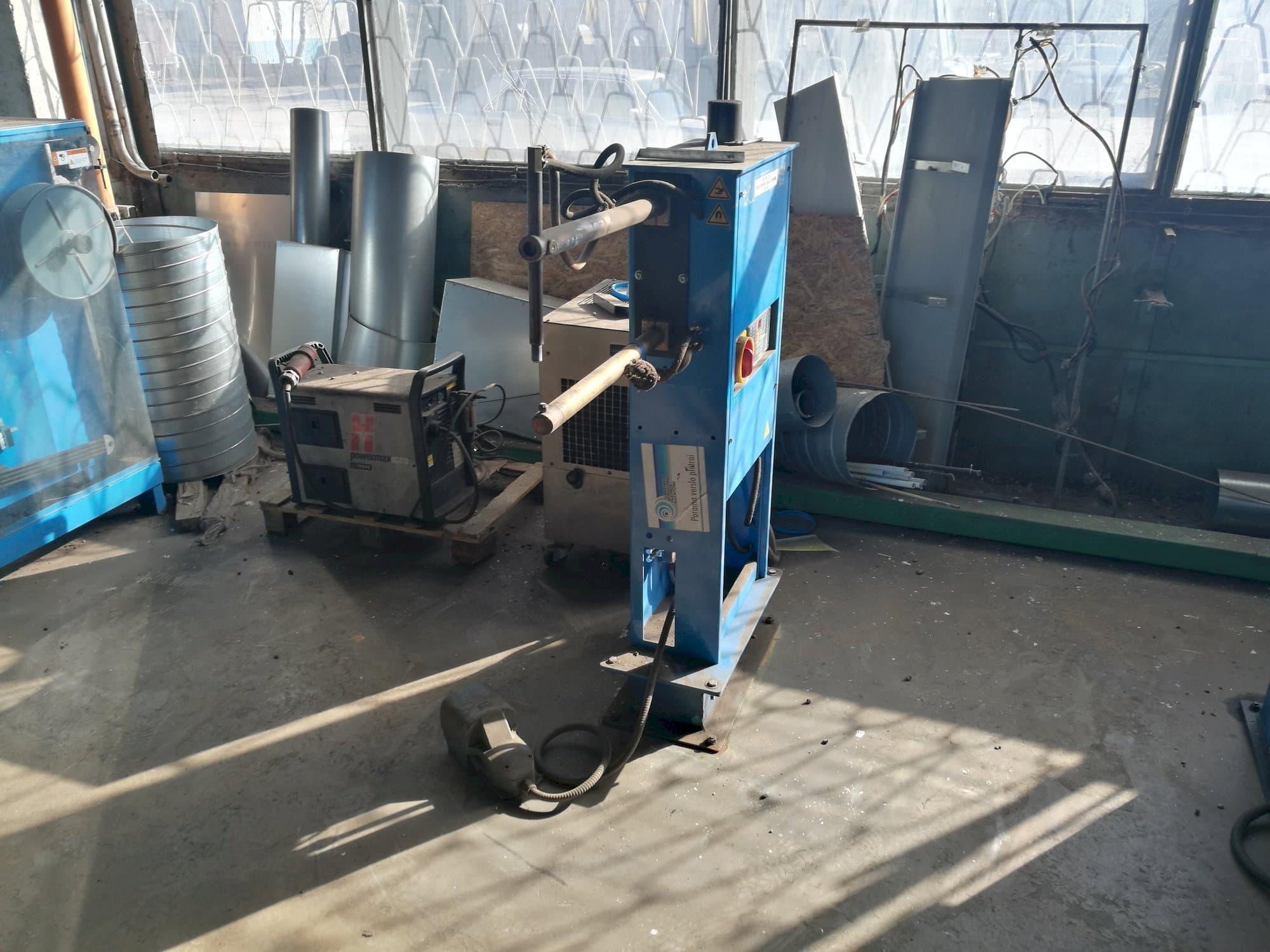 Masina TECNA 4611N   eestvaade