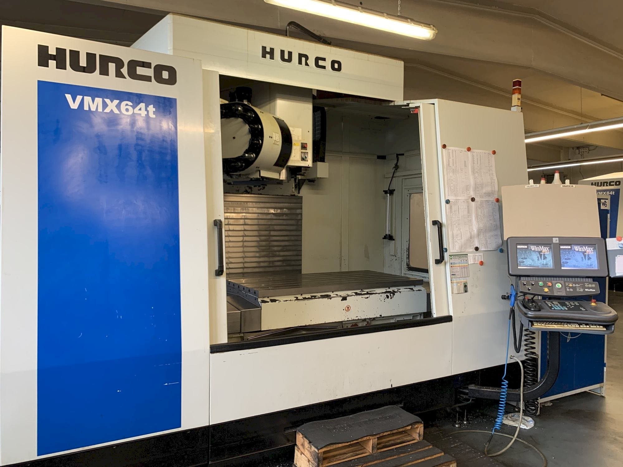 Masina Hurco VMX 64 T   eestvaade