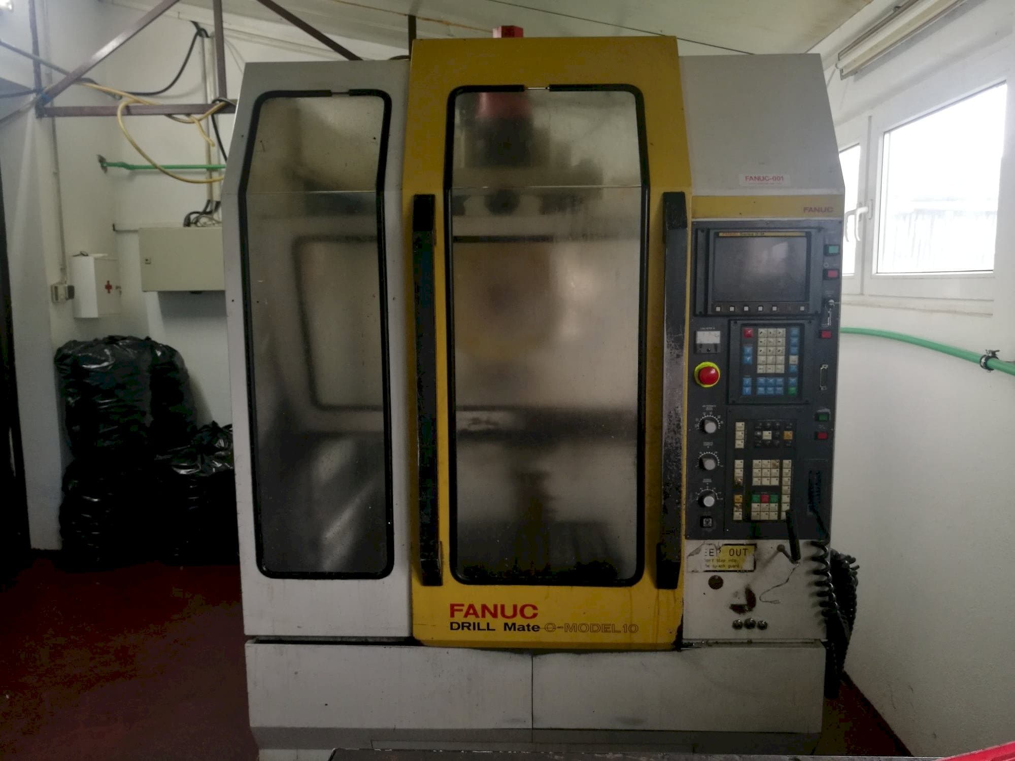 Masina FANUC DRILL MATE C-MODEL 10   eestvaade