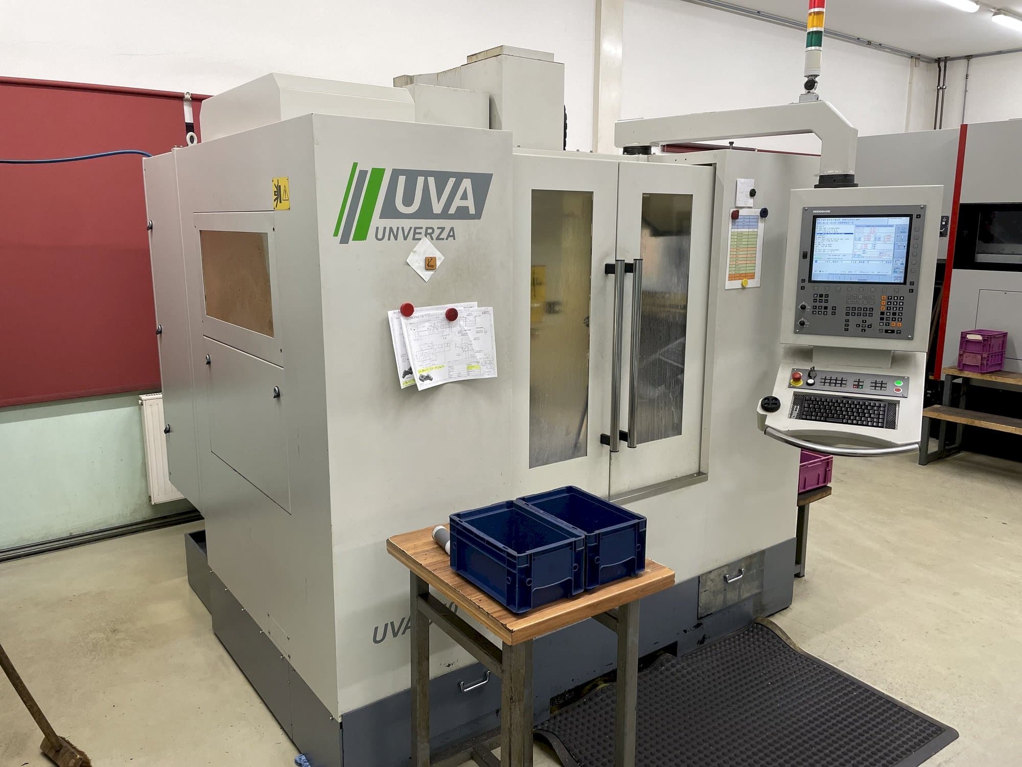 Masina  HOMMEL UNVERZAGT UVA 550 Plus   eestvaade