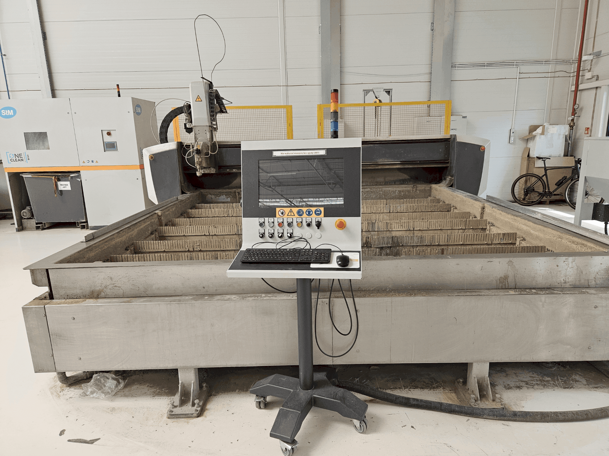 Masina STM WS3030 Wanne 4.2   eestvaade