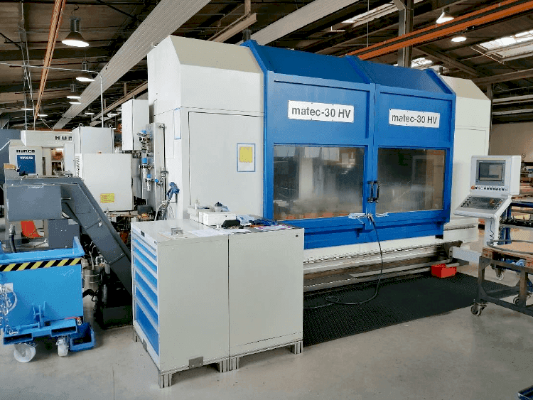 Masina Matec 30 HV   eestvaade