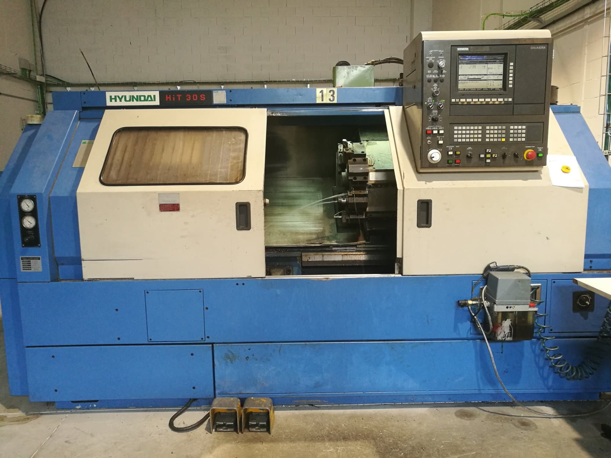 Masina Hyundai Kia HiT-30S   eestvaade