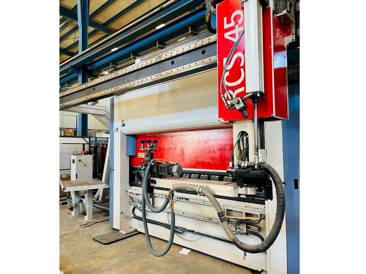 Masina AMADA Flexa 100-30 Schiavi   eestvaade