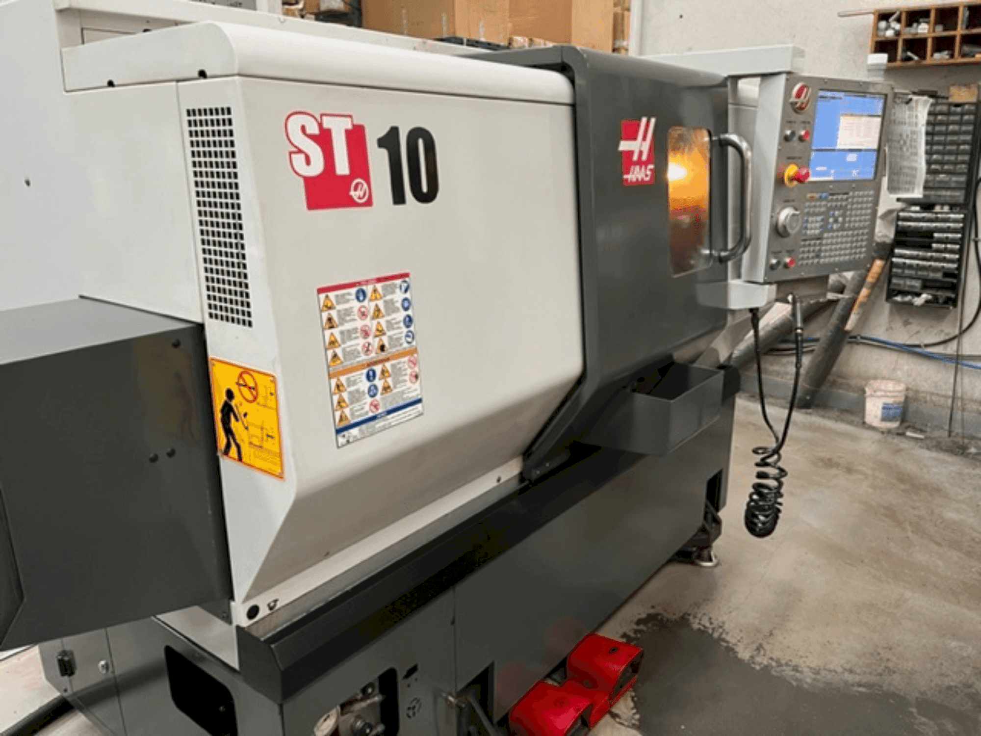 Masina HAAS ST 10   eestvaade