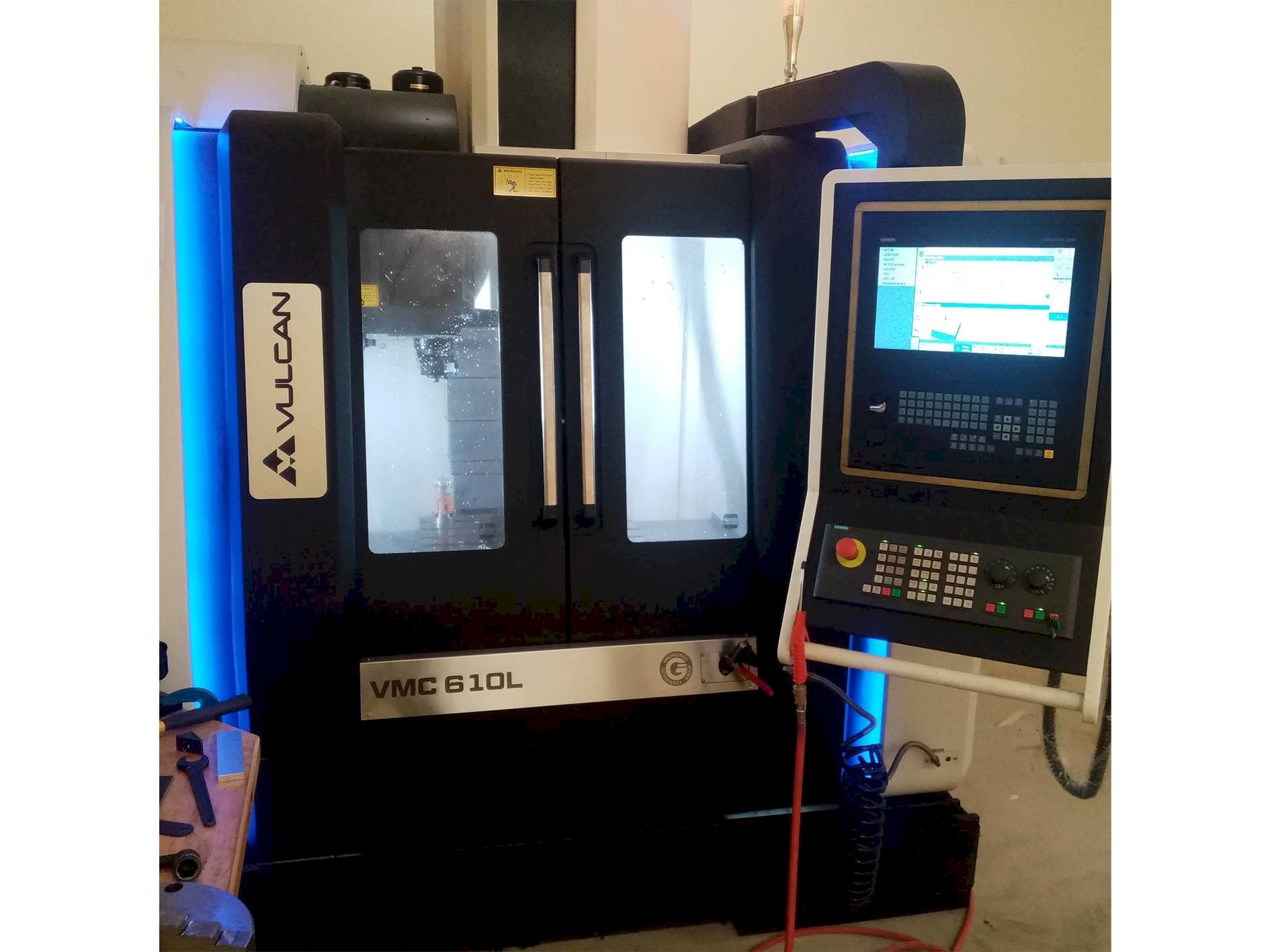 Masina VULCAN VMC 610L   eestvaade