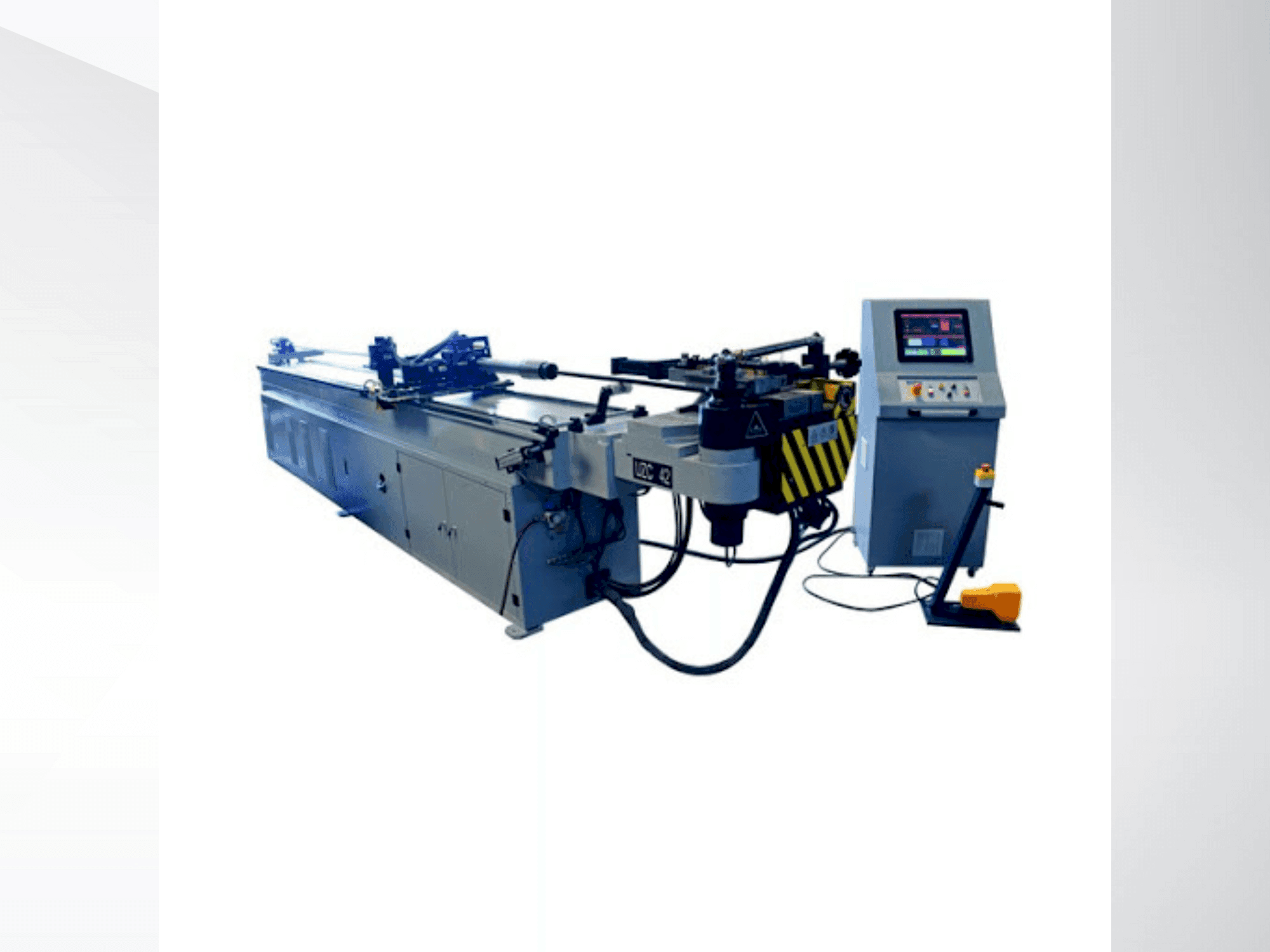 Masina UZMA UZN 90   eestvaade