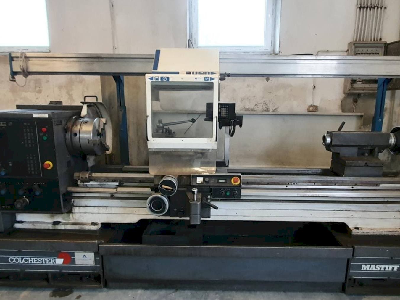 Masina Colchester MASTIFF V/S 1800   eestvaade