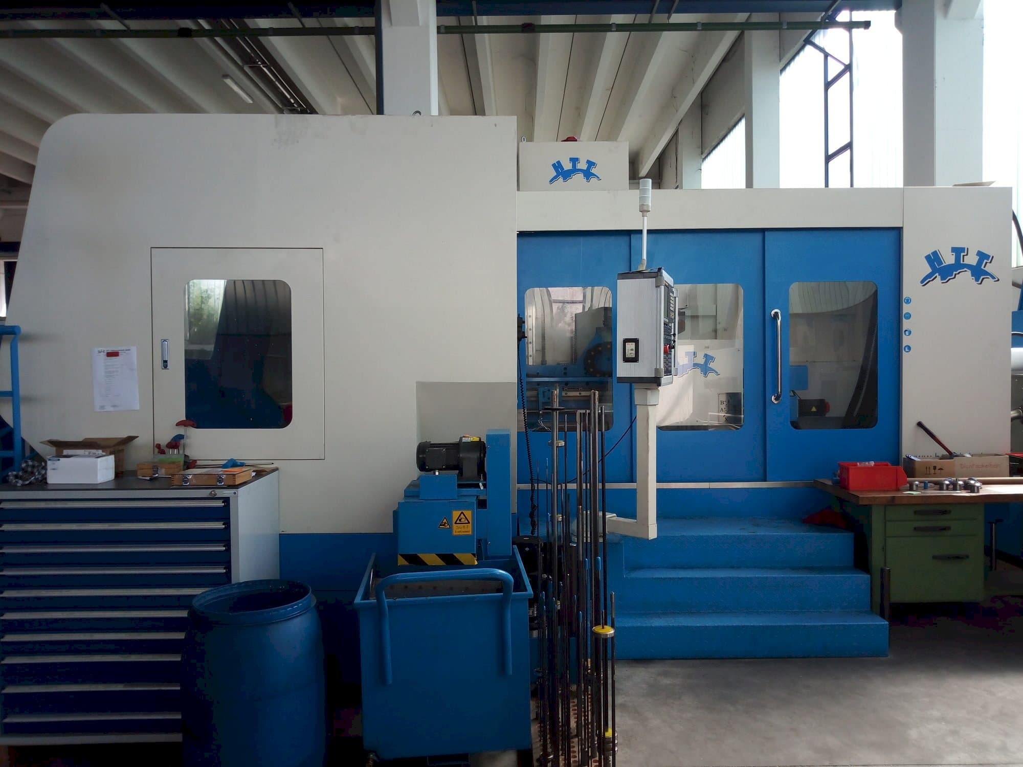 Masina HTT KBR6-1008   eestvaade