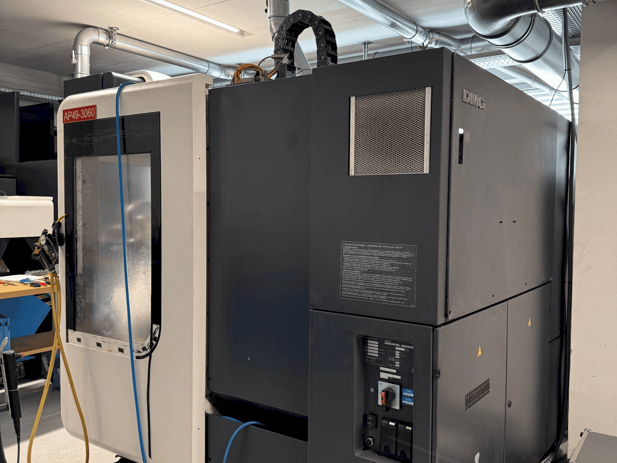 Masina DMG DECKEL MAHO DMU 70 Evolution linear   eestvaade