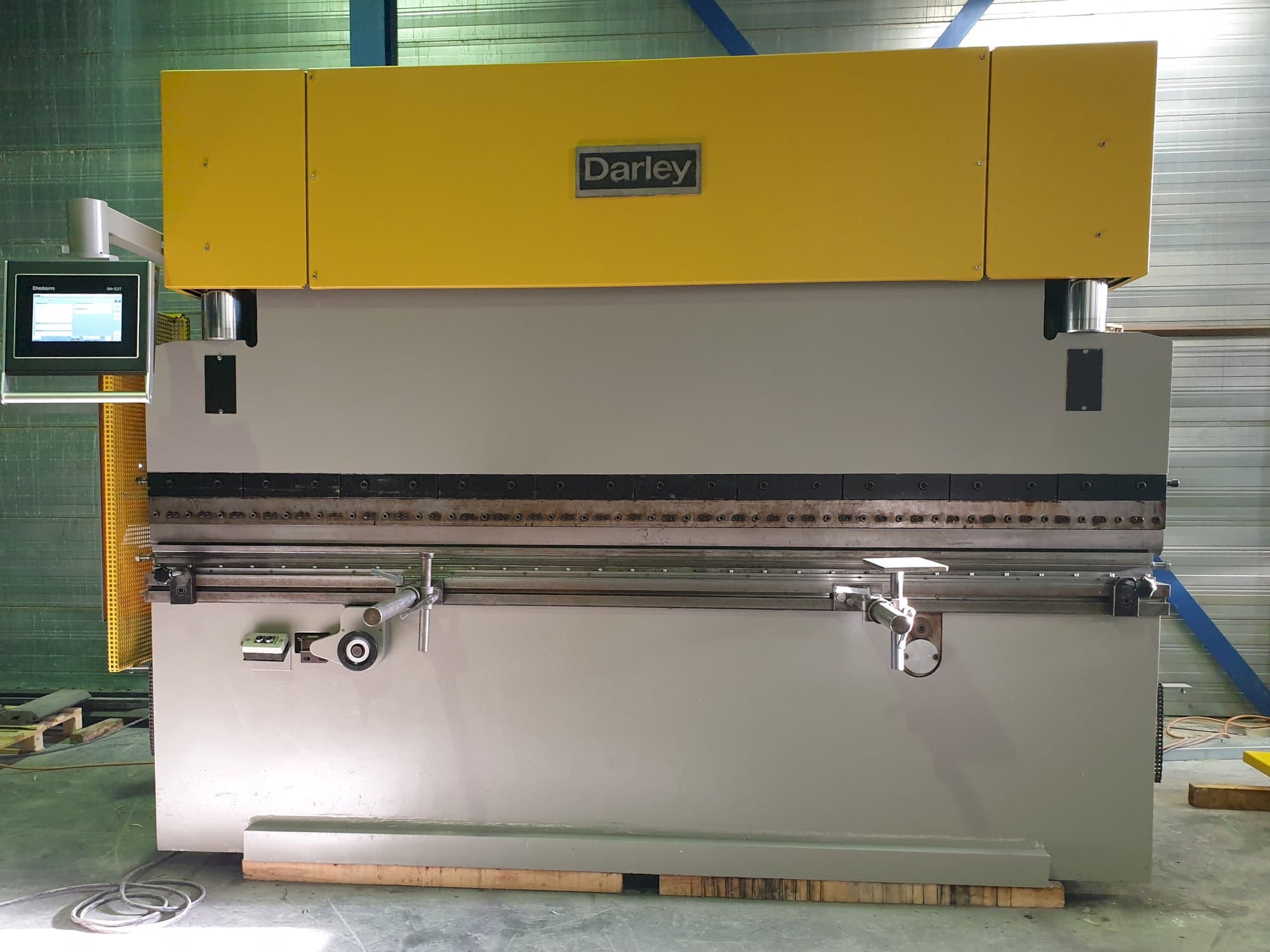 Masina Darley EHP 80 31/25   eestvaade