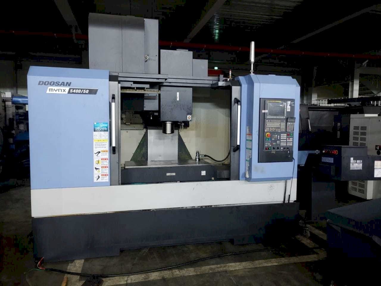 Masina Doosan MYNX 5400/50   eestvaade