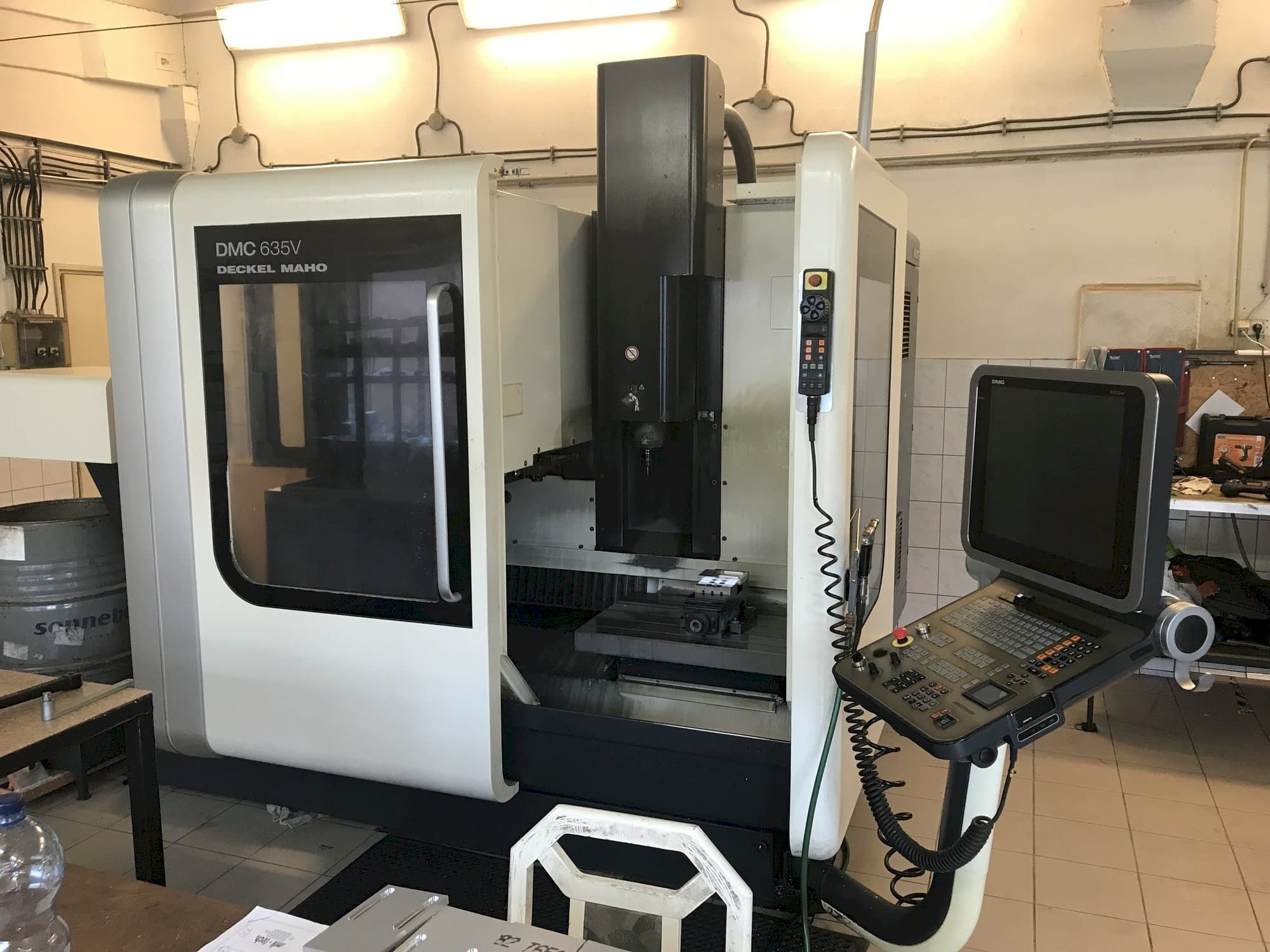 Masina DECKEL MAHO DMC 635V   eestvaade