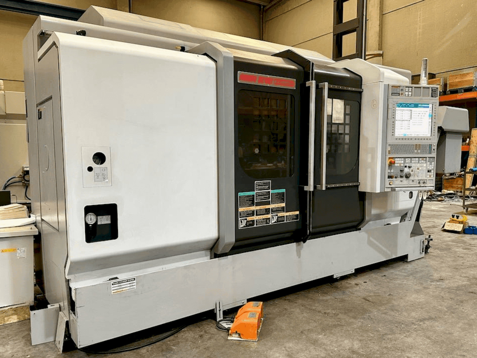 Masina MORI SEIKI NZX 2500/1000Y   eestvaade
