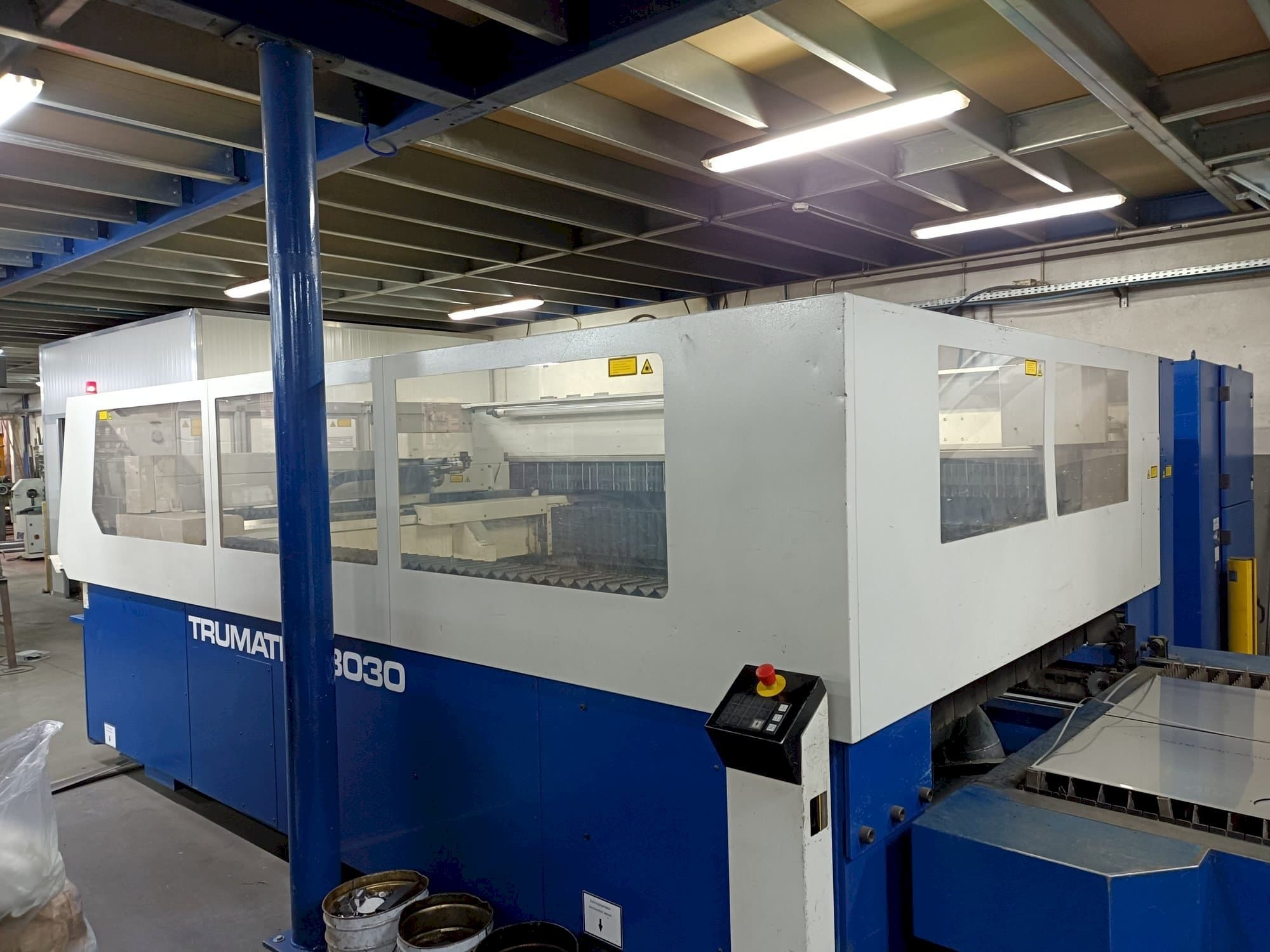 Masina Trumpf Trumatic L3030   eestvaade