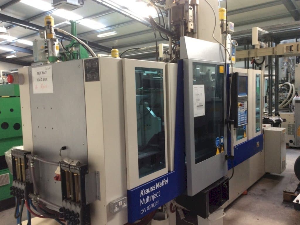 Masina Krauss Maffei Multinject 80-180-55 CX V   eestvaade