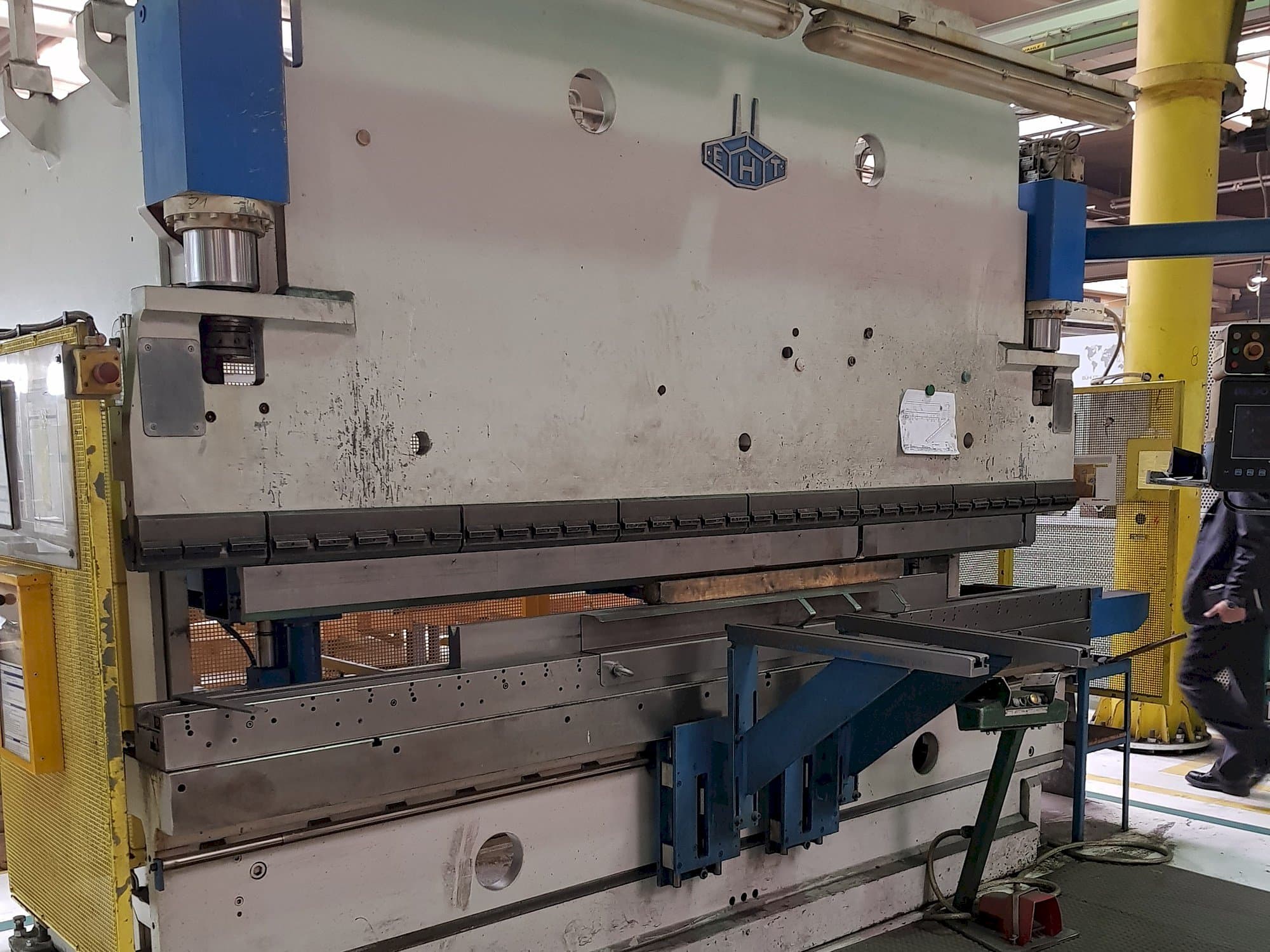 Masina EHT EHPS 11-35   vasaku külje vaade