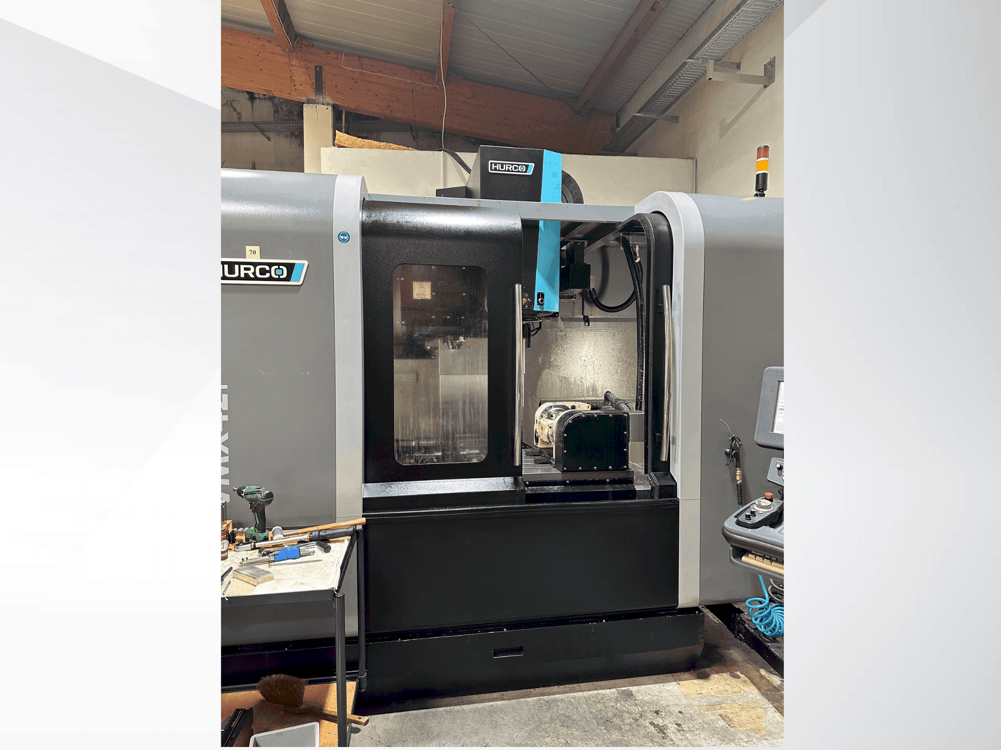 Masina Hurco VMX 42i   eestvaade