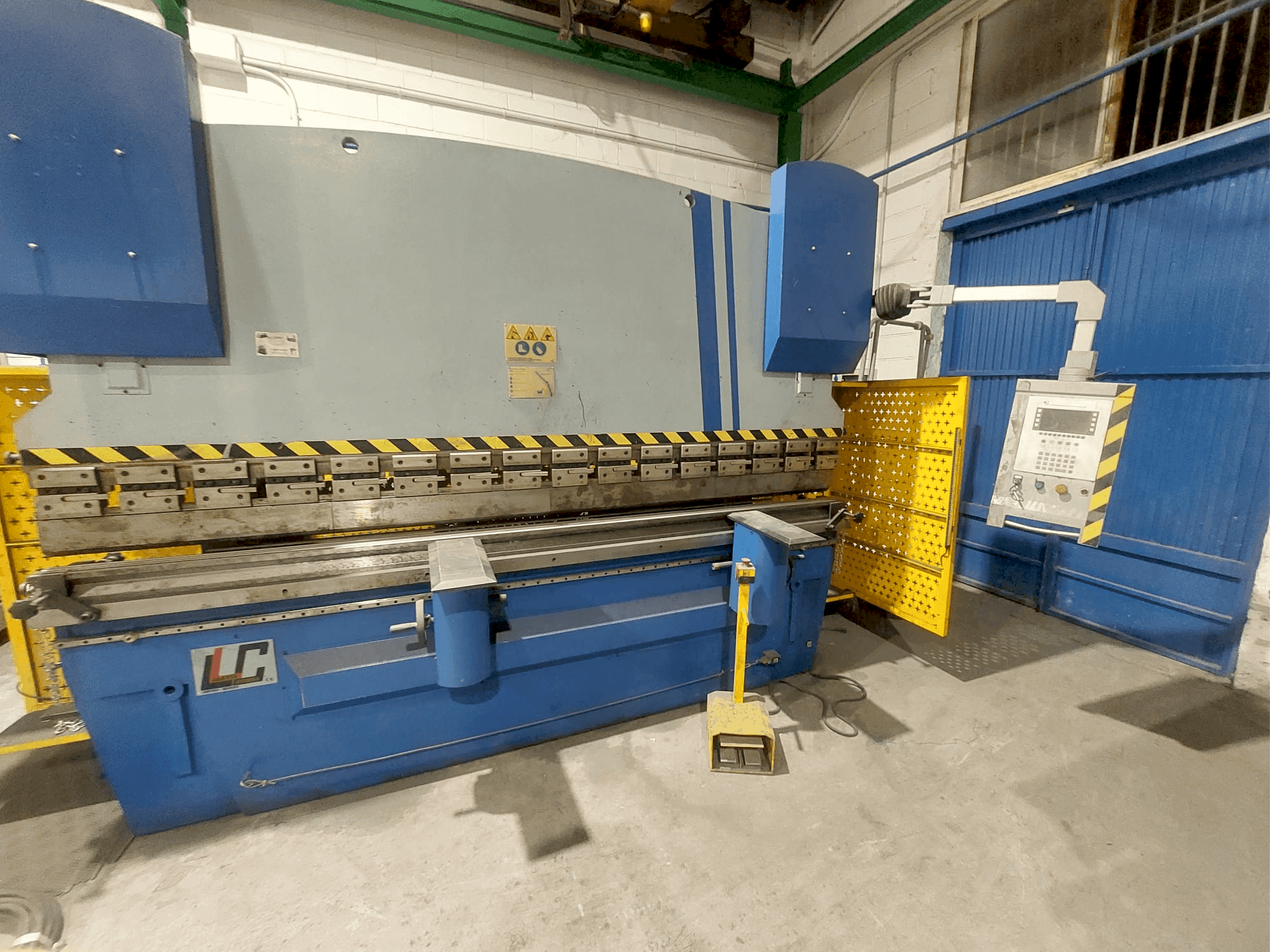 Masina FEYSAMA LLC PH 125/3200   eestvaade