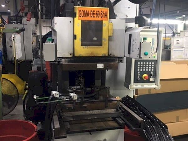 Masina Kloeckner Desma 956.050 Z0   eestvaade